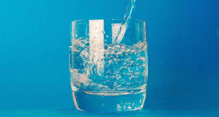 5 datos sobre el consumo de agua potable