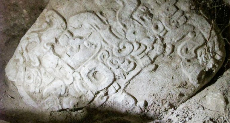 Altar maya revela la llegada de un ?nuevo orden mundial?