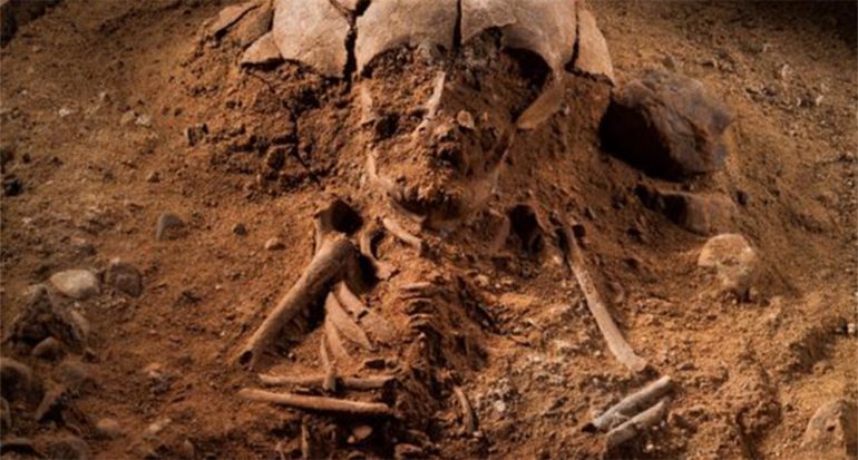 Descubren tumbas misteriosas en un antiguo cementerio europeo