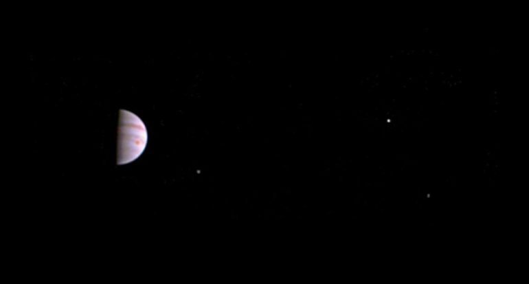 Juno envía la primera imagen desde la órbita de Júpiter