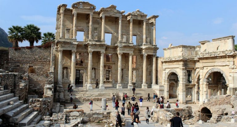 Las ruinas de Éfeso en cinco actos