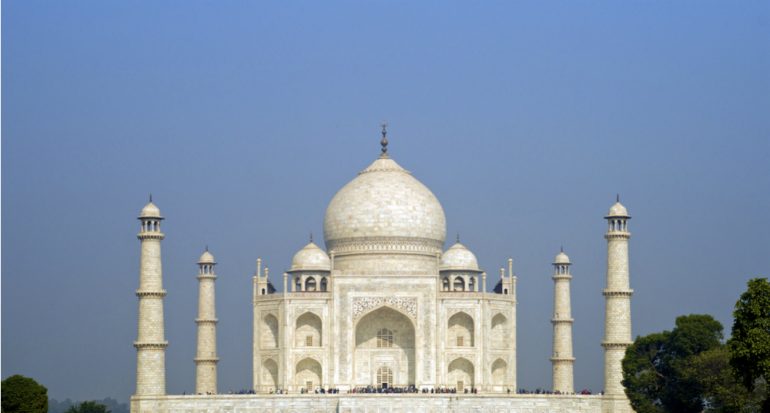 ¿El Taj Mahal es blanco?