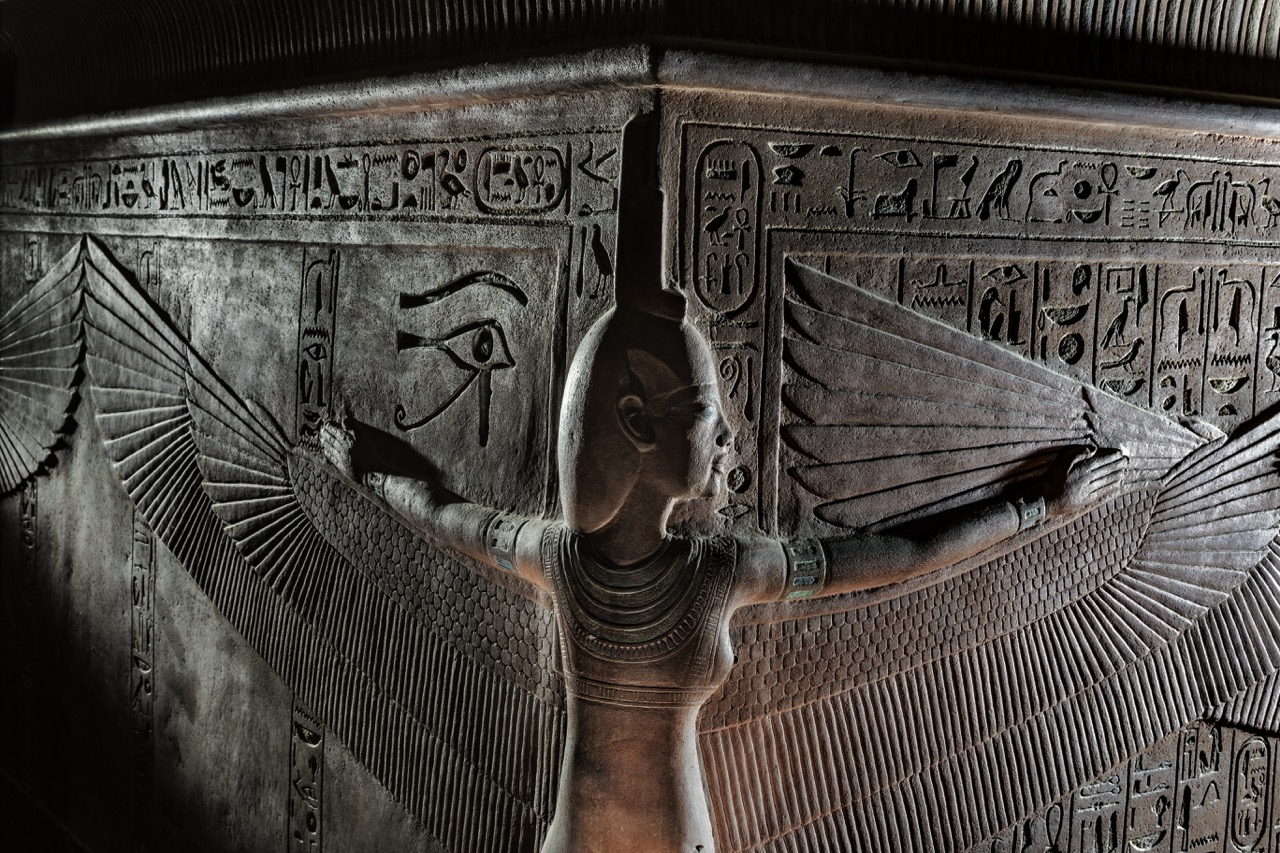 Isis: la diosa egipcia que venció a la muerte e inventó la hechicería |  National Geographic en Español