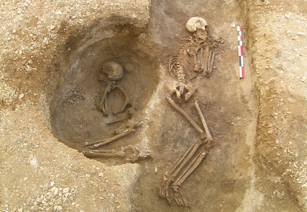Familias más antiguas del mundo tumba