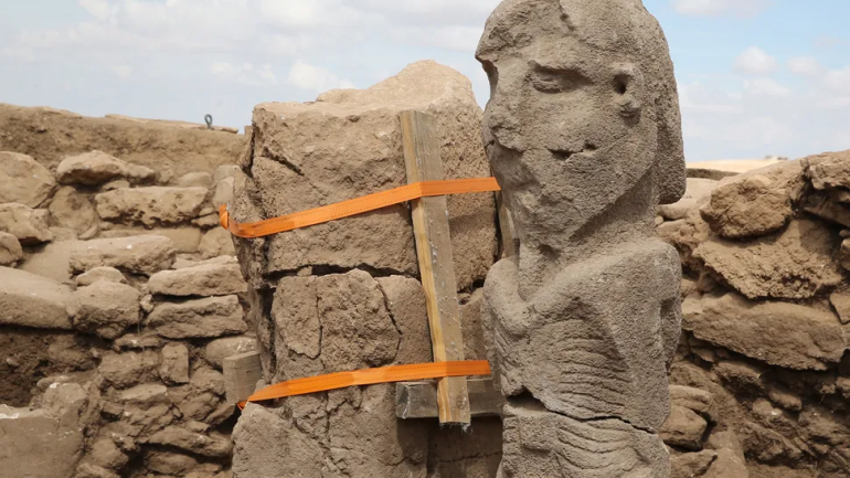 descubren-estatuas-falicas-con-mas-de-11000-anos-de-antiguedad-en-turquia