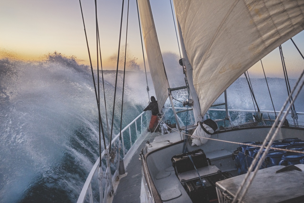 Desafiando las olas Océano Atlántico Sur