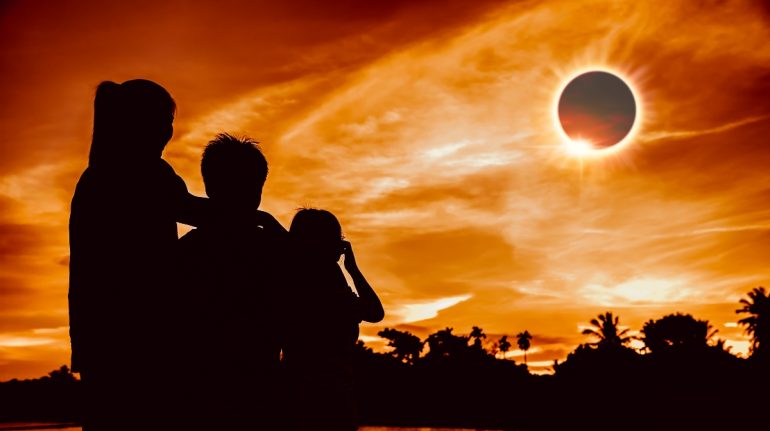 los mejores lugares para ver el eclipse total de Sol 2024