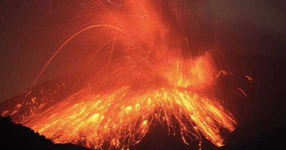 nuestros-antepasados-sobrevivieron-a-la-mayor-erupcion-volcanica-de-la-historia-hace-74000-anos