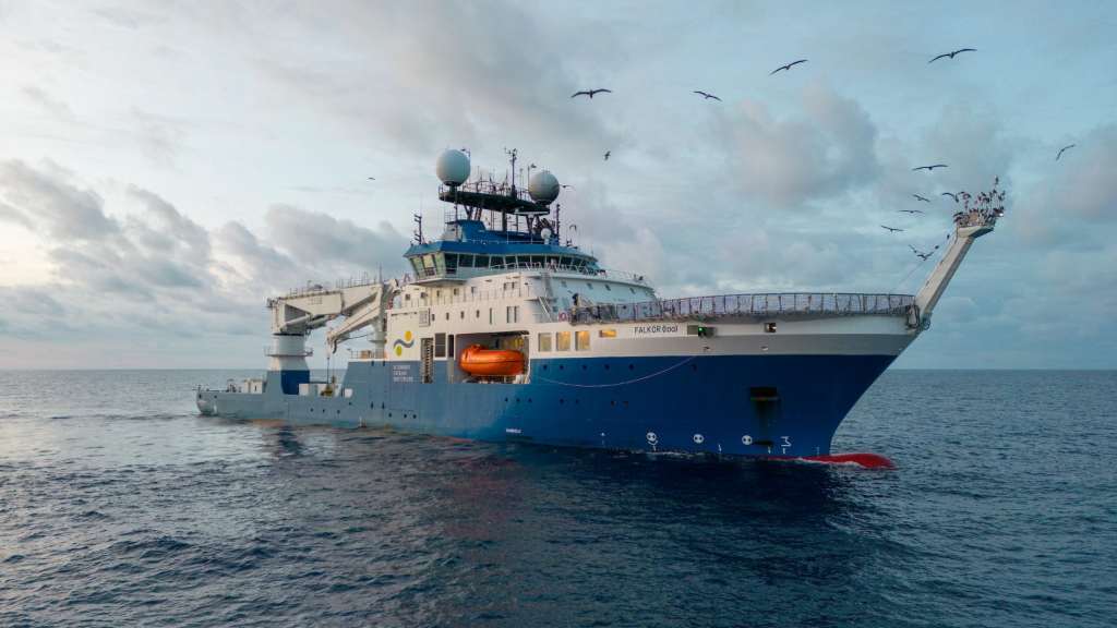 barco de investigación ‘Falkor’ del Schmidt Ocean Institute