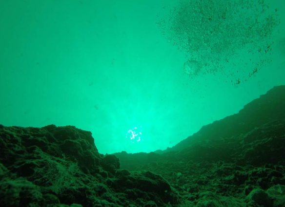 Taam Ja’, el agujero sin fin en la bahía de Chetumal cuya profundidad no ha podido ser medida